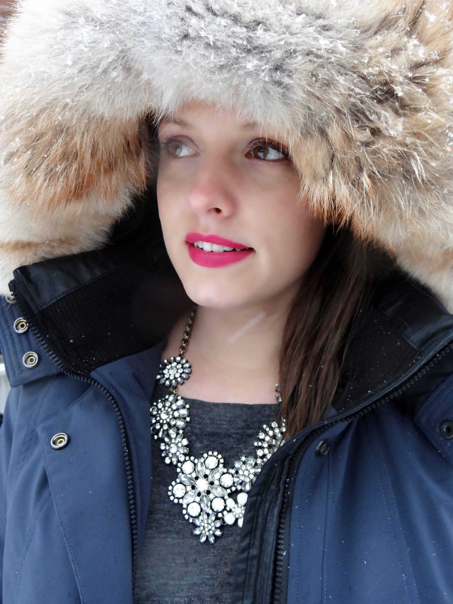 Crystral_Statement_Necklace_Pink_Lipstick_Coat