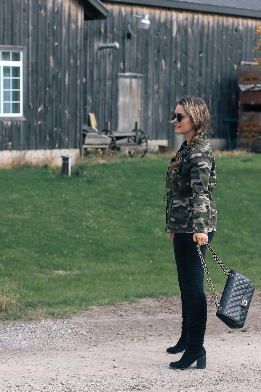 Fall-Outfit-Ideas-Black-Jeans-Boots-Camouflage-Jacket - A Side Of Style